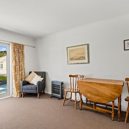 Karori Kabin - Karori Holiday Home 惠灵顿 外观 照片